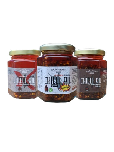 Sun wah chilli oil hot - wah,