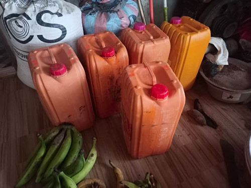 100 authentic red palm oil - 100%,